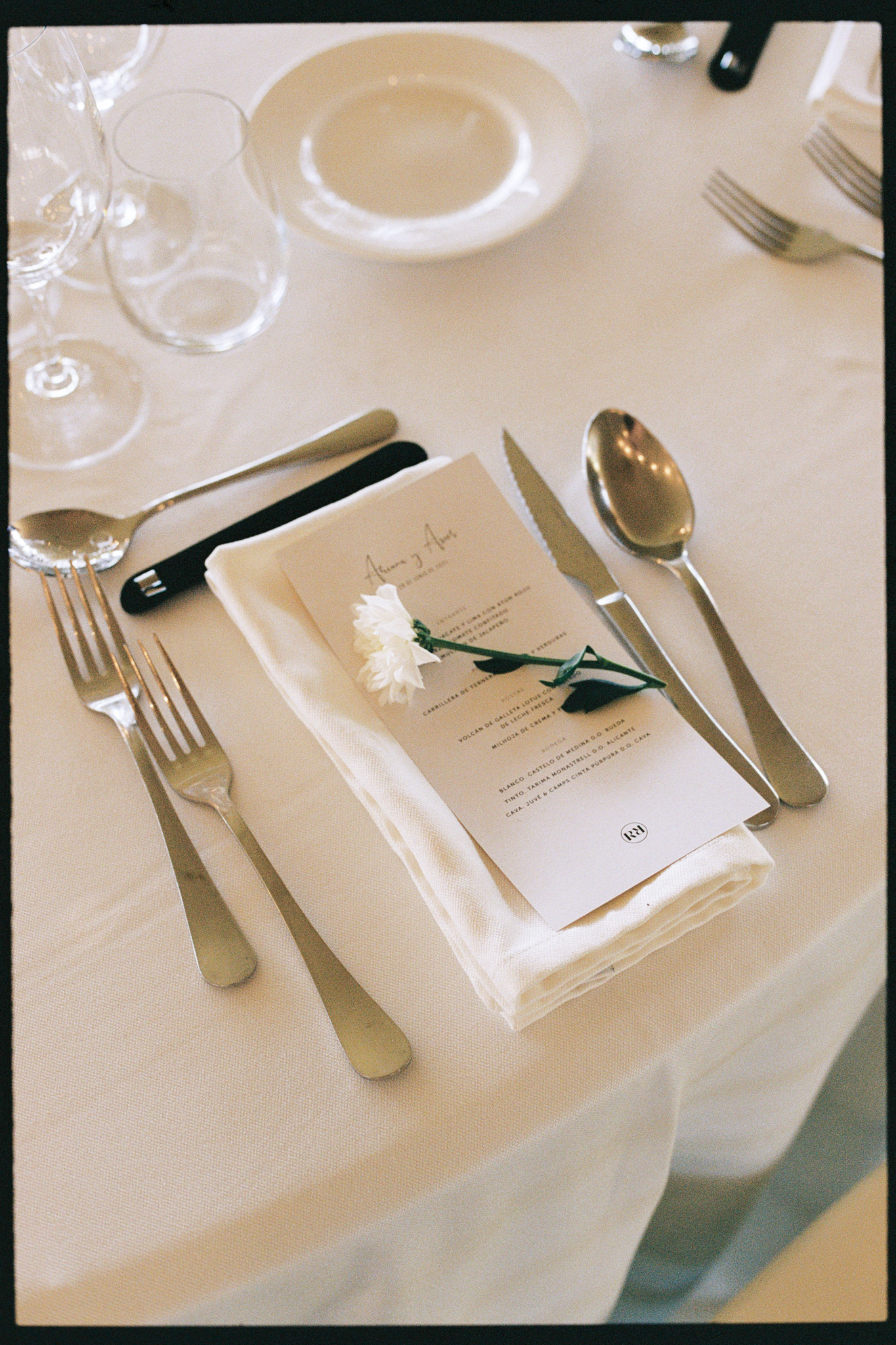fotografa-analogica-de-bodas-editorial